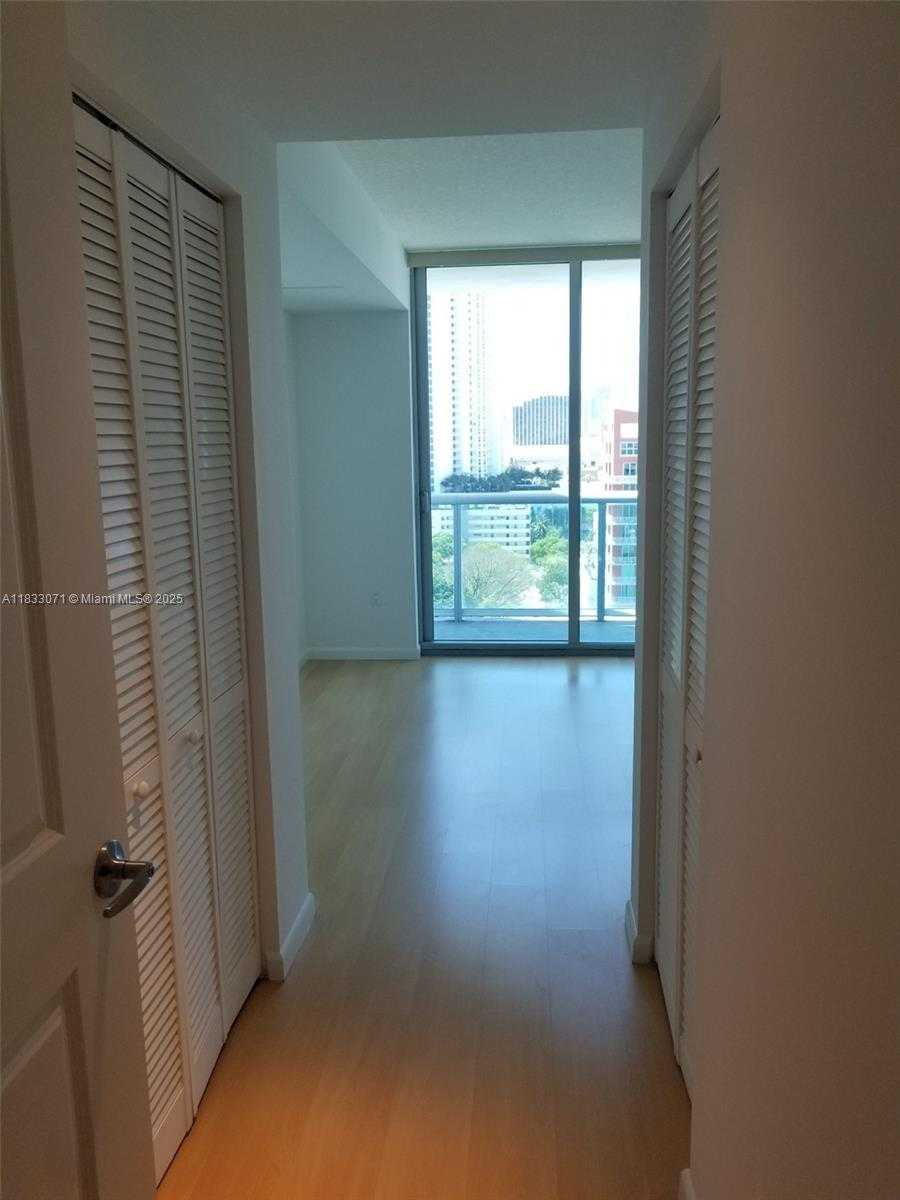 Small Image of 333 NORTH EAST 24TH ST #1411, Miami Number 11