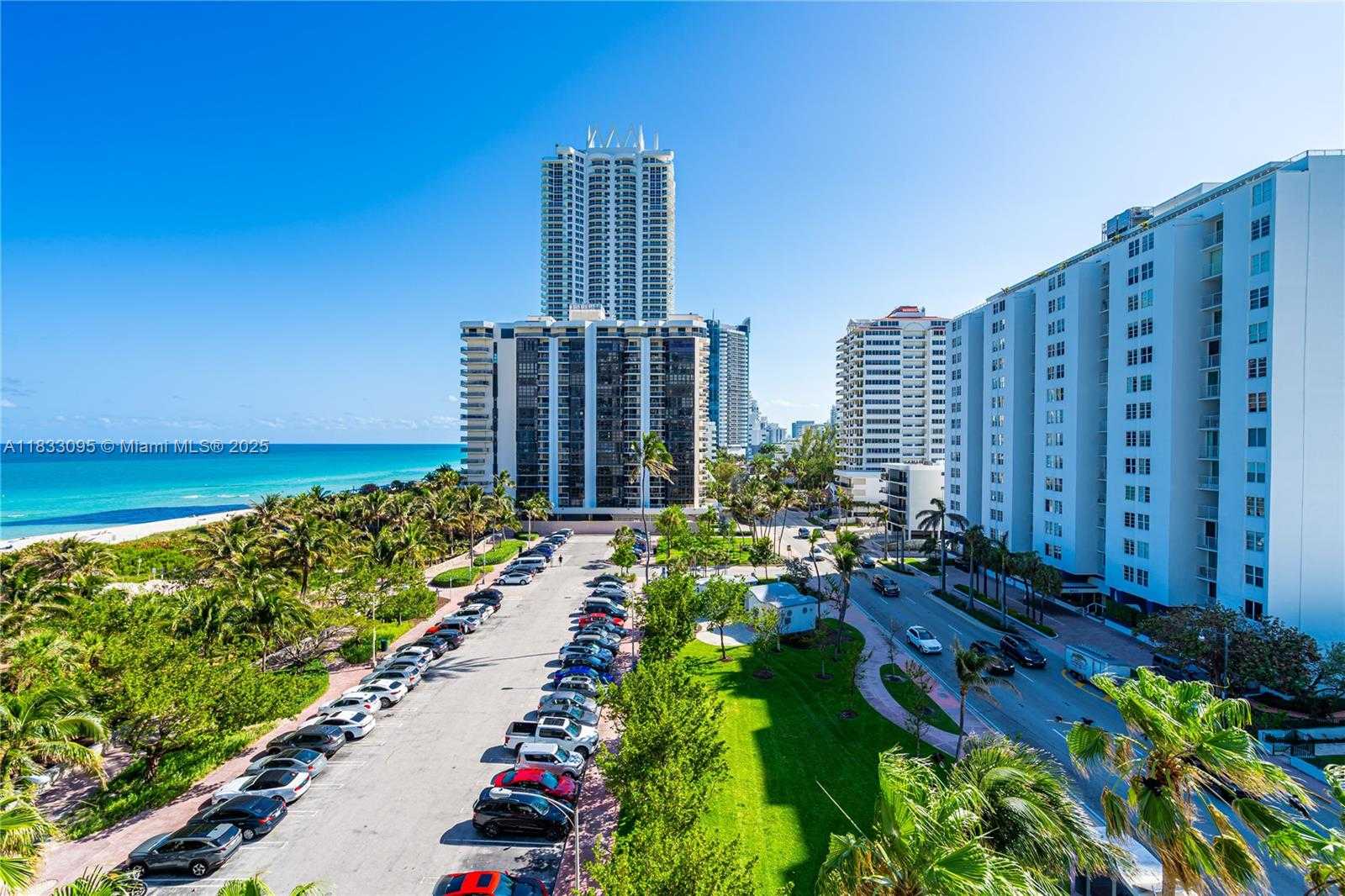 Small Image of 6515 COLLINS AVE #708, Miami Beach Number 14