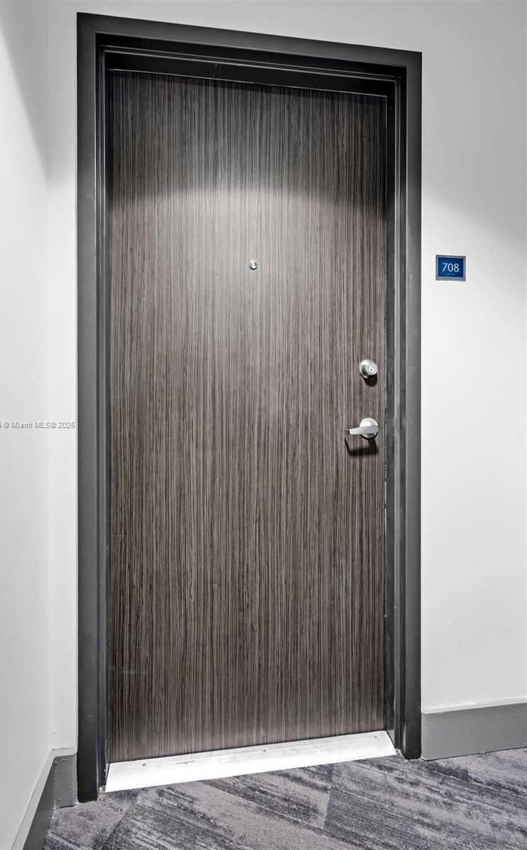 Small Image of 6515 COLLINS AVE #708, Miami Beach Number 18