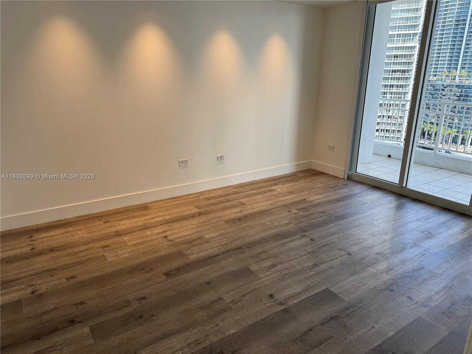 Small Image of 801 BRICKELL KEY BLVD #1904, Miami Number 2