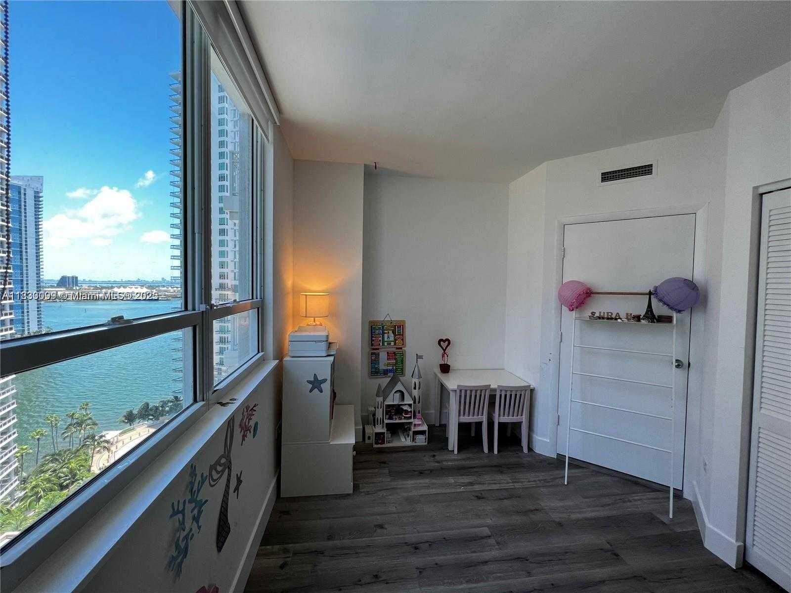 Small Image of 801 BRICKELL KEY BLVD #1904, Miami Number 21
