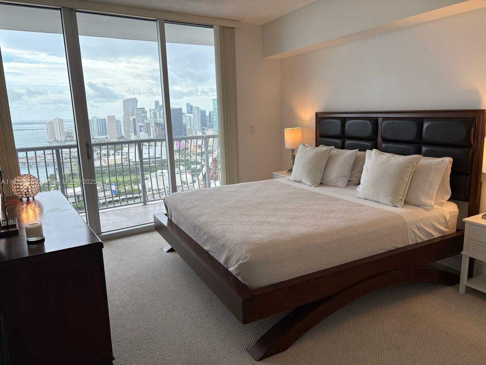 Small Image of 1750 NORTH BAYSHORE DR #5406, Miami Number 11