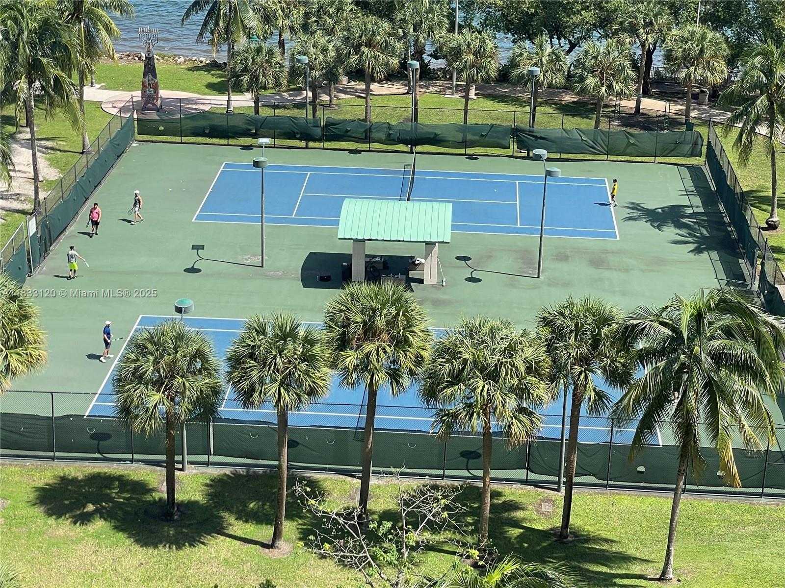 Small Image of 1750 NORTH BAYSHORE DR #5406, Miami Number 21
