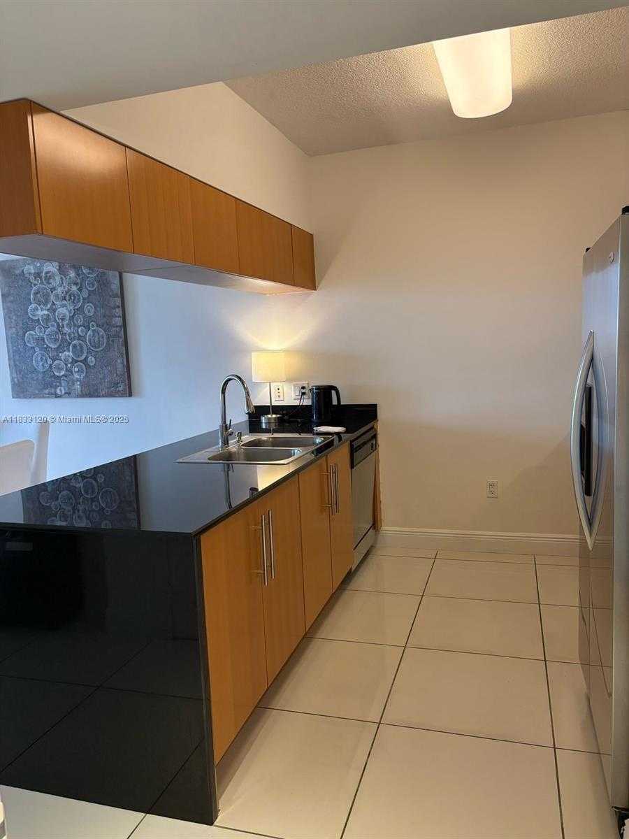 Small Image of 1750 NORTH BAYSHORE DR #5406, Miami Number 7