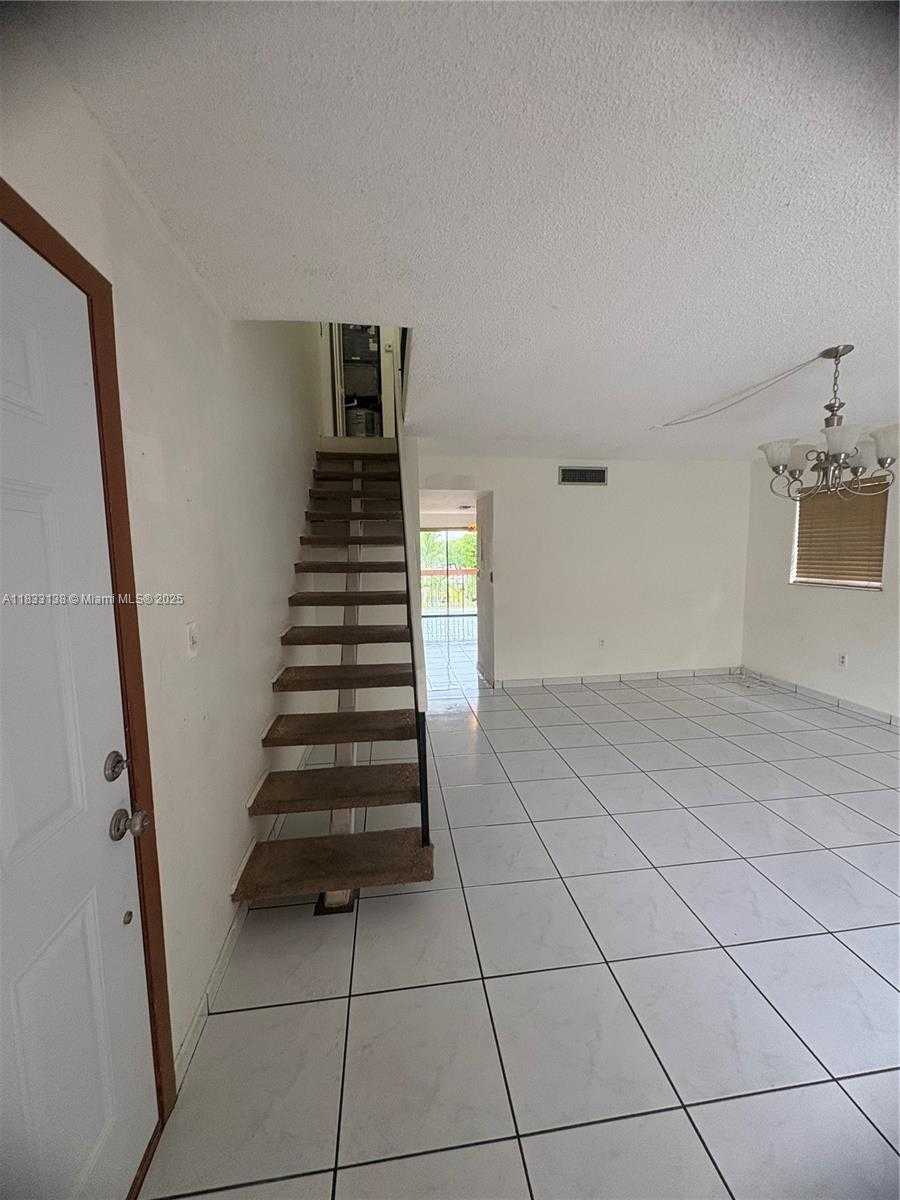 Small Image of 5625 WEST 26TH CT #201, Hialeah Number 11