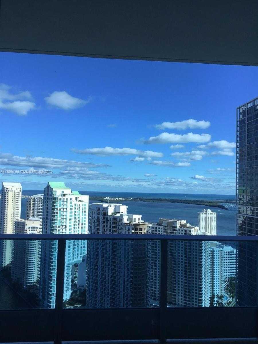 Small Image of 200 BISCAYNE BOULEVARD WAY #4603, Miami Number 10