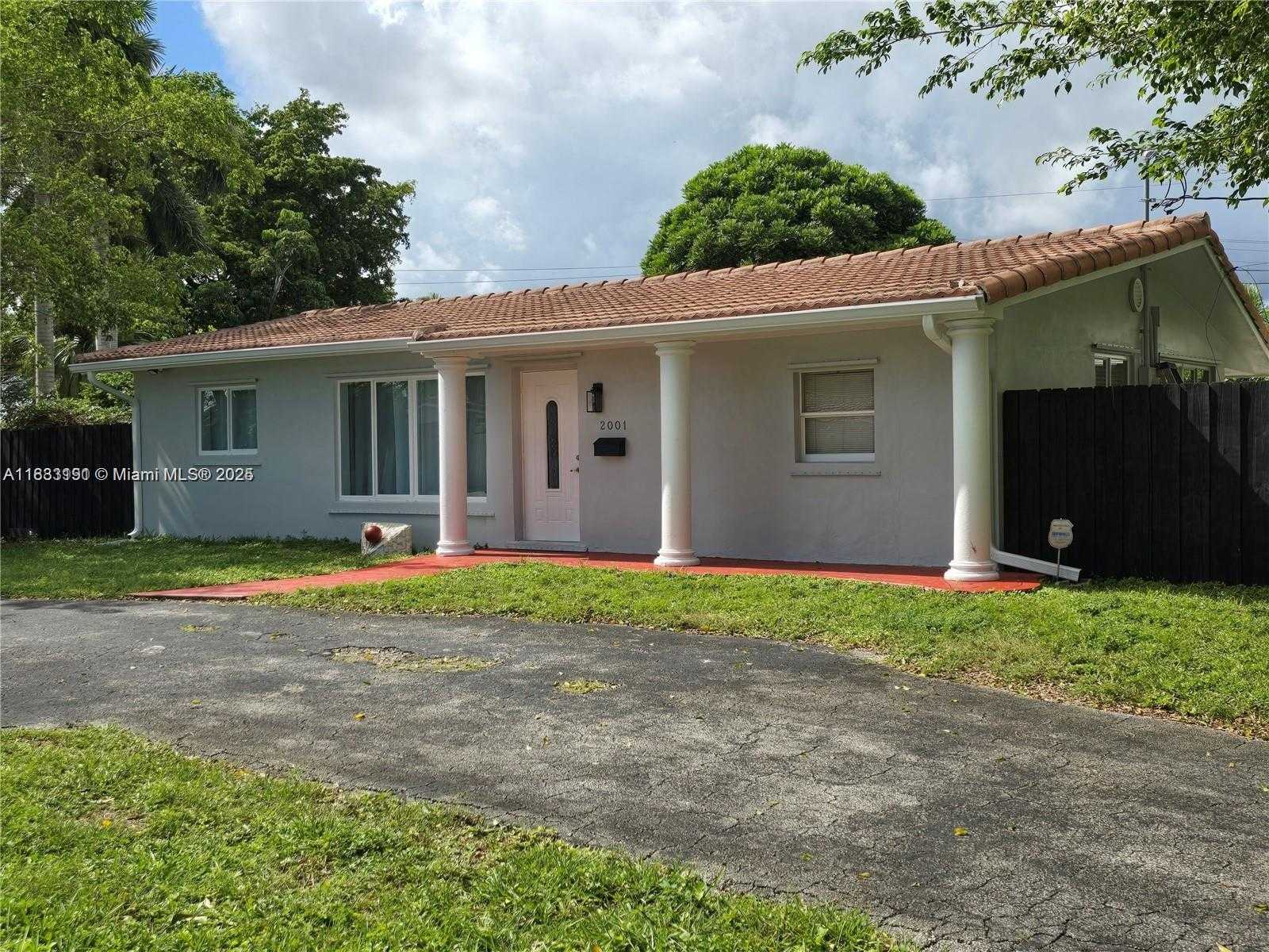 Small Image of 2001 NORTH WEST 35TH ST #A, Oakland Park Number 2