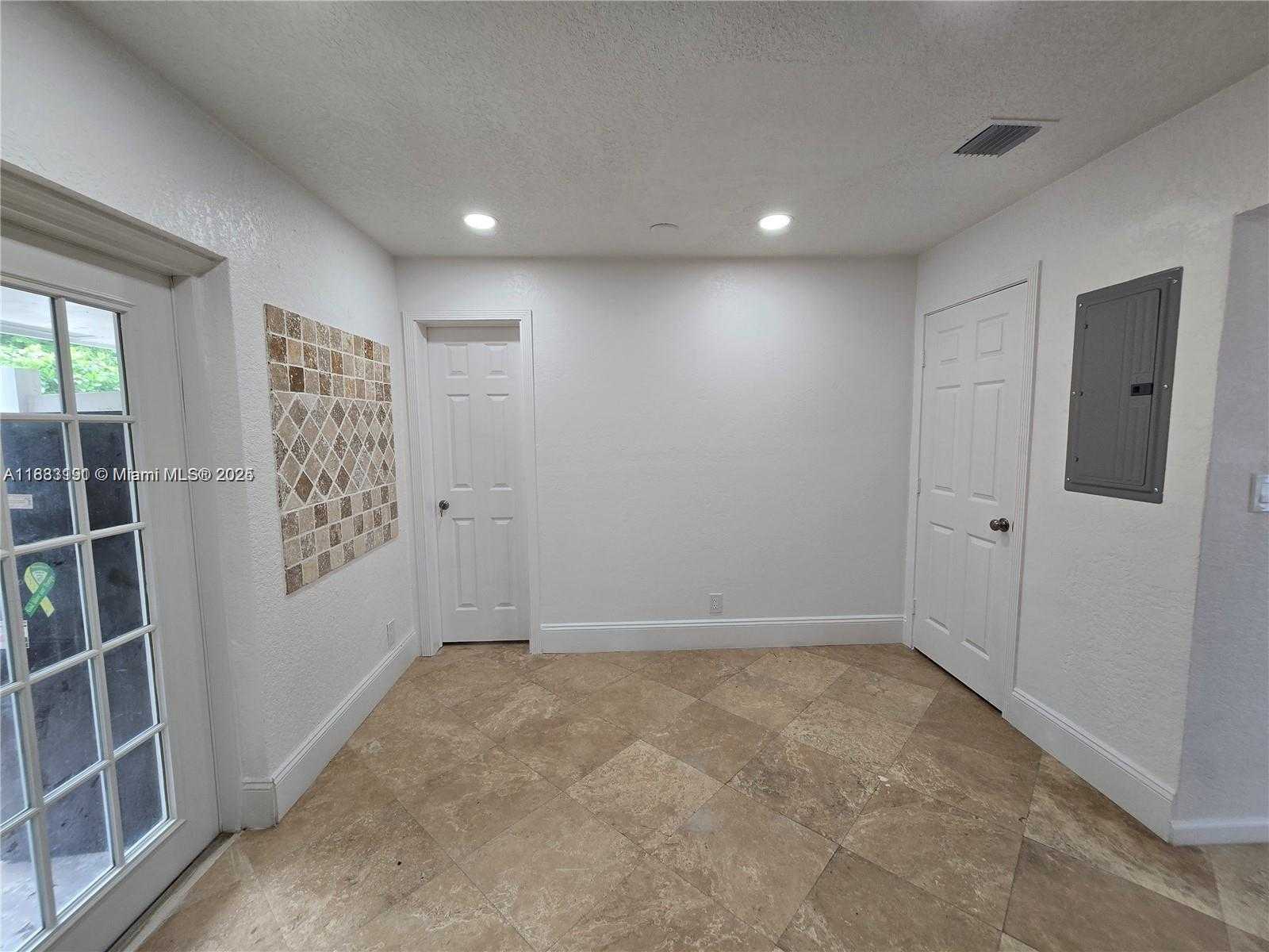 Small Image of 2001 NORTH WEST 35TH ST #A, Oakland Park Number 21