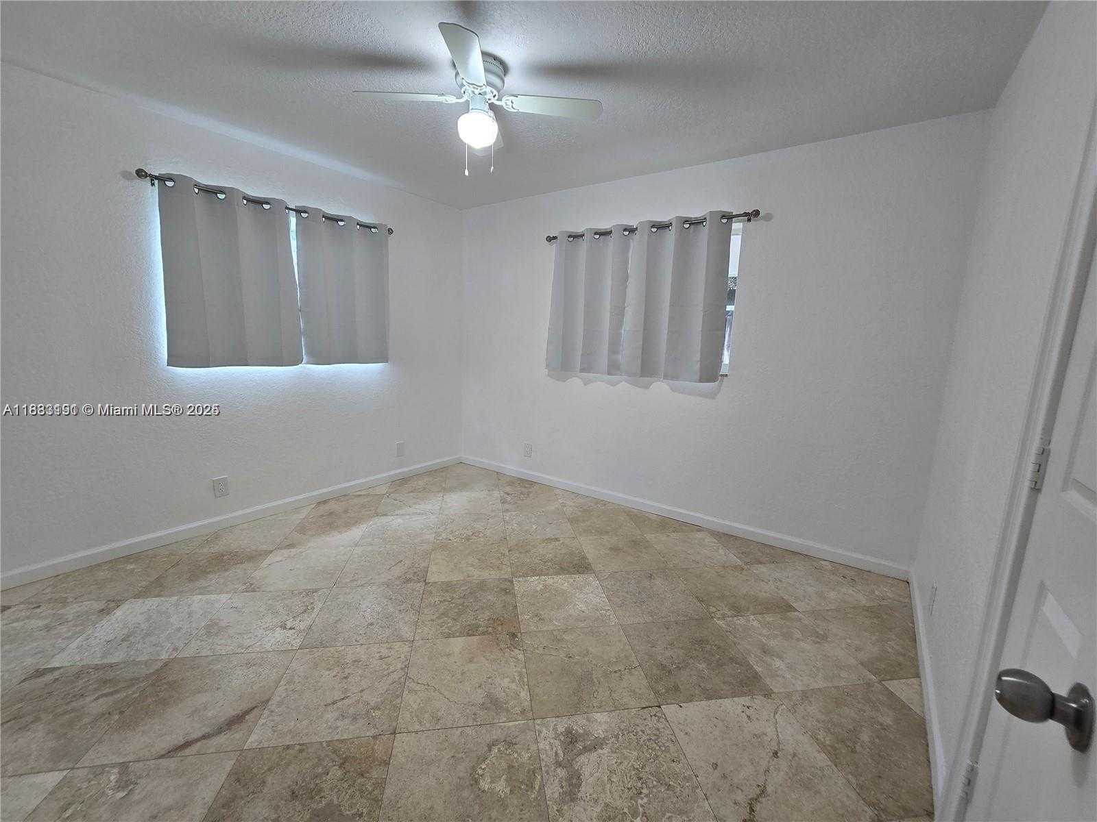 Small Image of 2001 NORTH WEST 35TH ST #A, Oakland Park Number 26