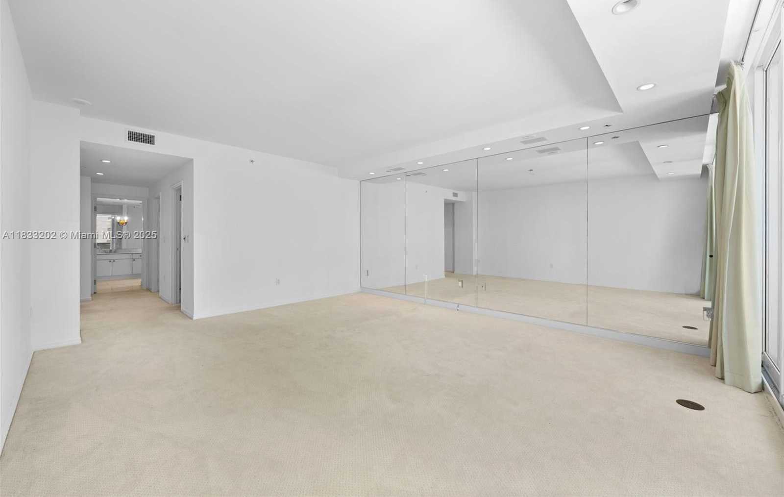 Small Image of 9601 COLLINS AVE #1002, Bal Harbour Number 13