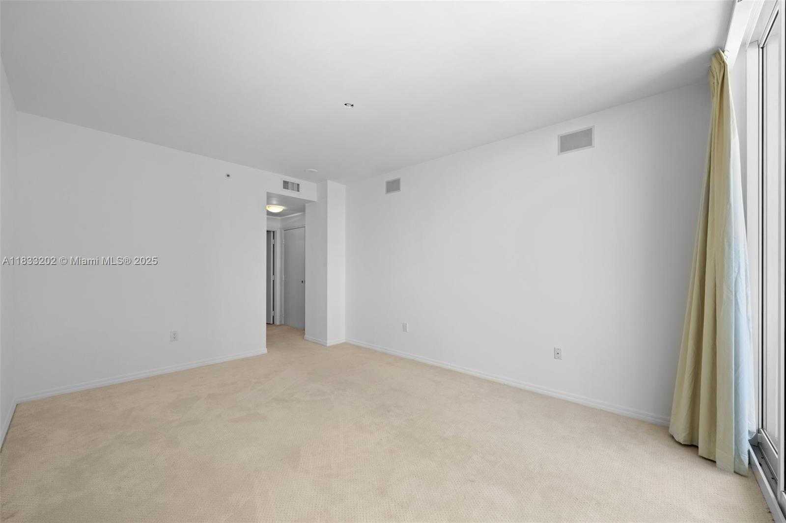 Small Image of 9601 COLLINS AVE #1002, Bal Harbour Number 19