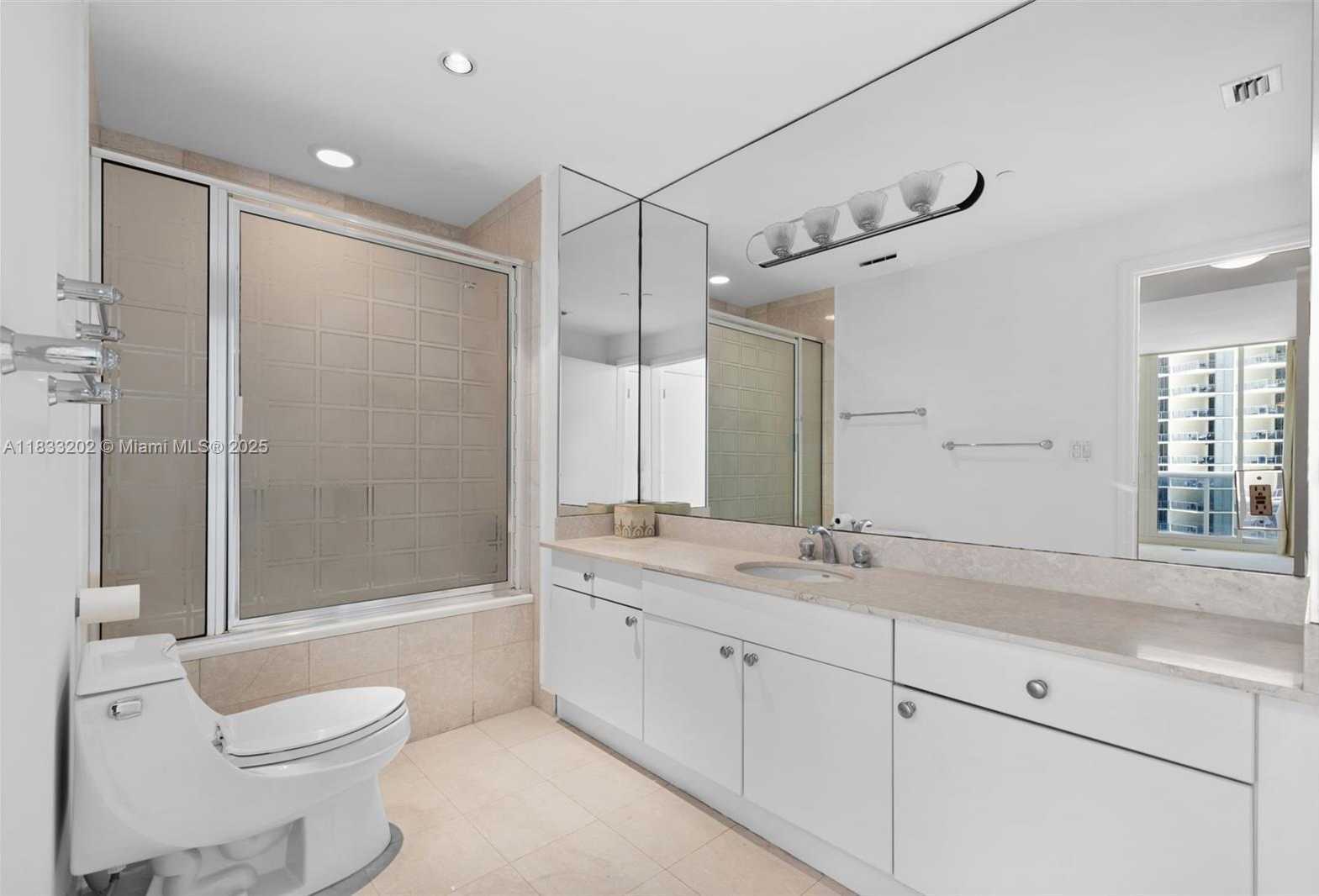 Small Image of 9601 COLLINS AVE #1002, Bal Harbour Number 21
