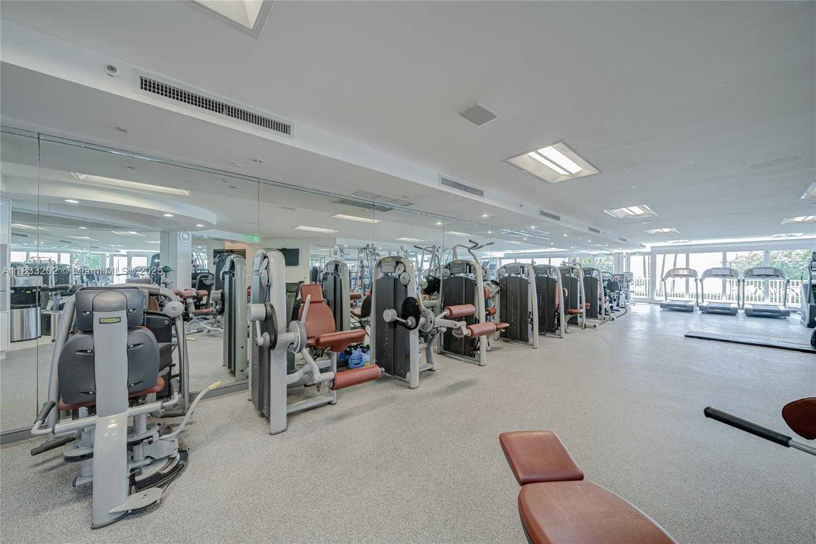 Small Image of 9601 COLLINS AVE #1002, Bal Harbour Number 36
