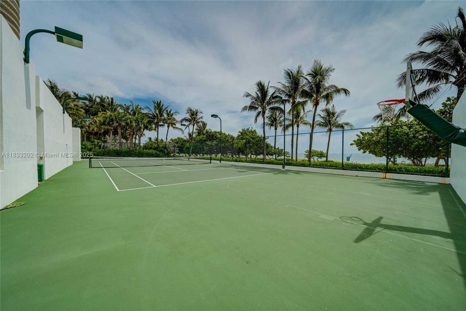 Small Image of 9601 COLLINS AVE #1002, Bal Harbour Number 38