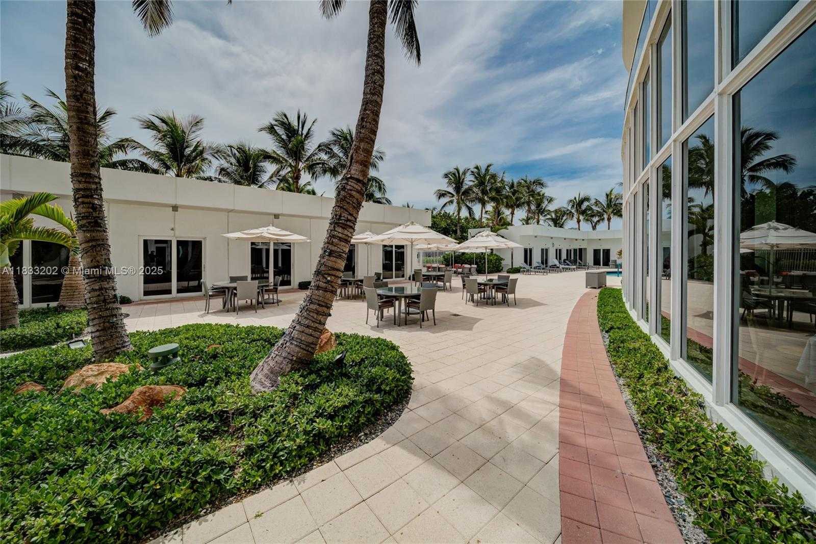 Small Image of 9601 COLLINS AVE #1002, Bal Harbour Number 39