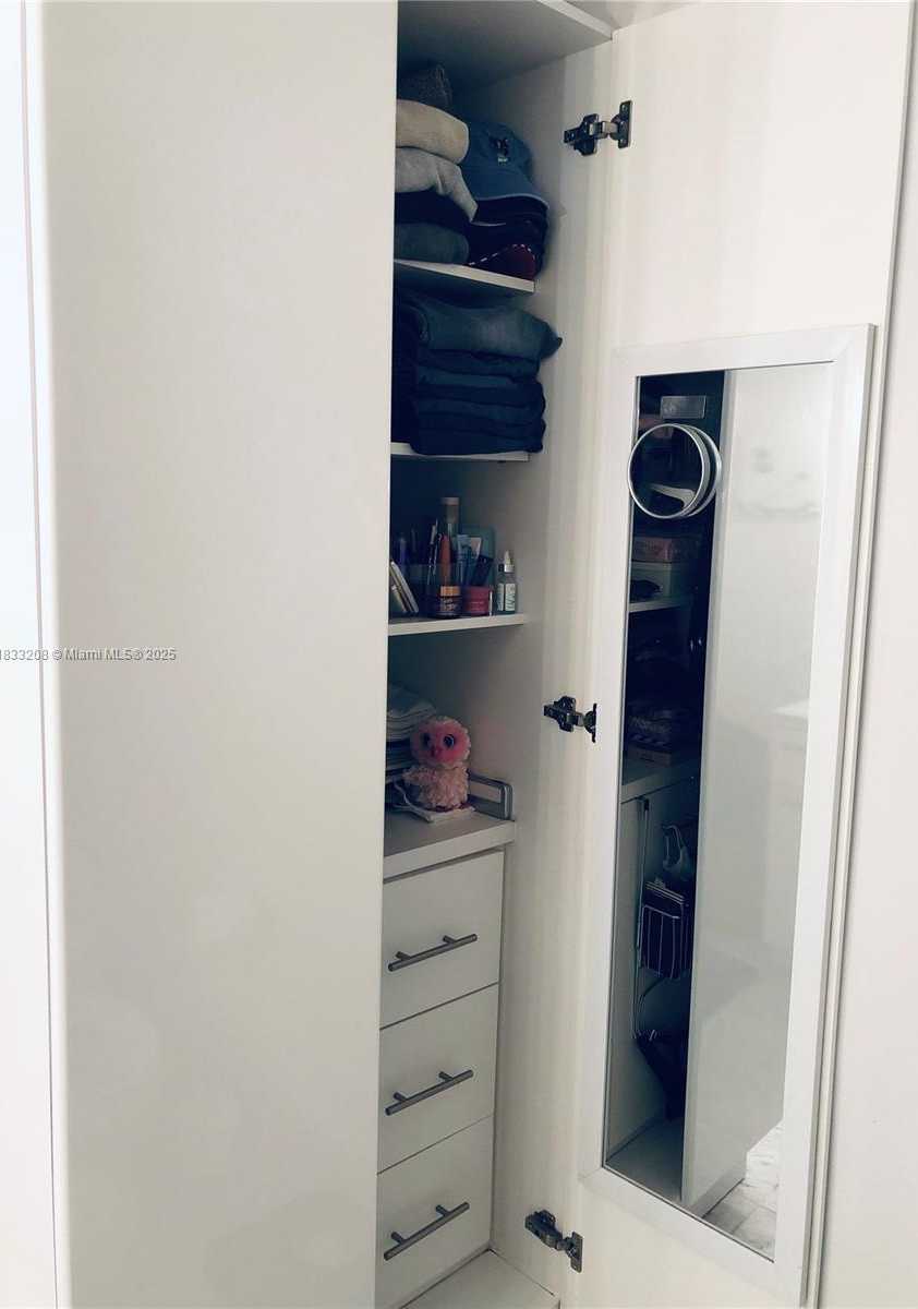 Small Image of 253 NORTH EAST 2ND ST #218, Miami Number 17