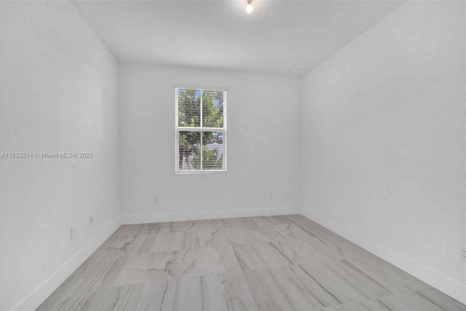 Small Image of 142 SOUTH WEST 171ST WAY #142, Pembroke Pines Number 20