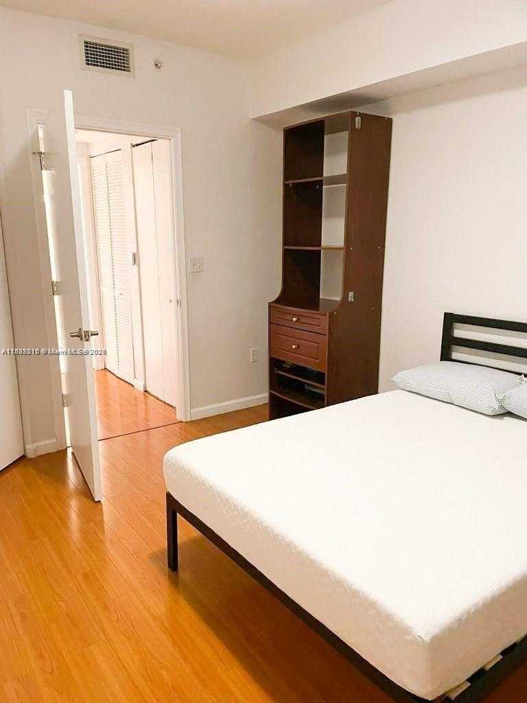 Small Image of 2775 NORTH EAST 187TH ST #417, Aventura Number 13