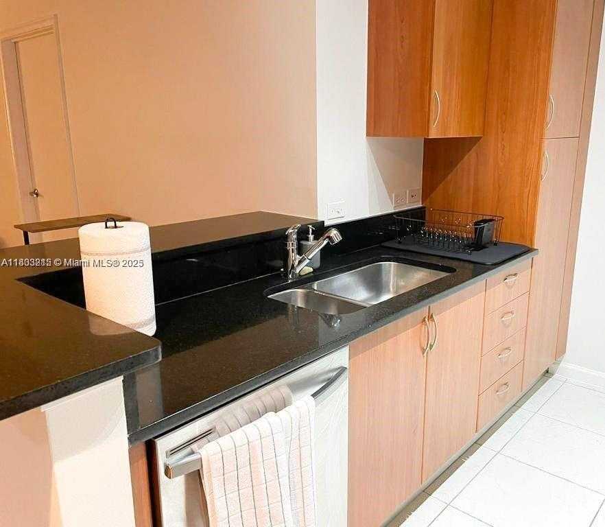 Small Image of 2775 NORTH EAST 187TH ST #417, Aventura Number 6