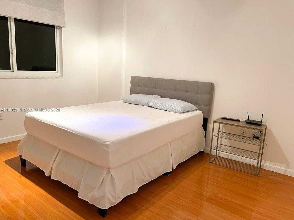 Small Image of 2775 NORTH EAST 187TH ST #417, Aventura Number 9