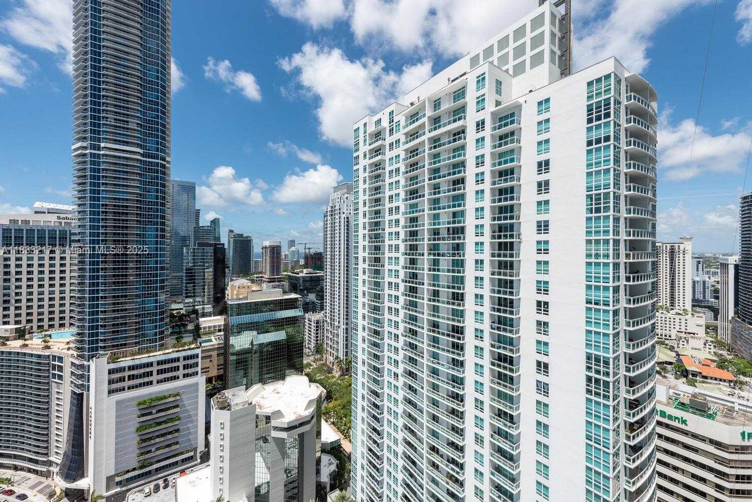 Small Image of 950 BRICKELL BAY DR #3409, Miami Number 3
