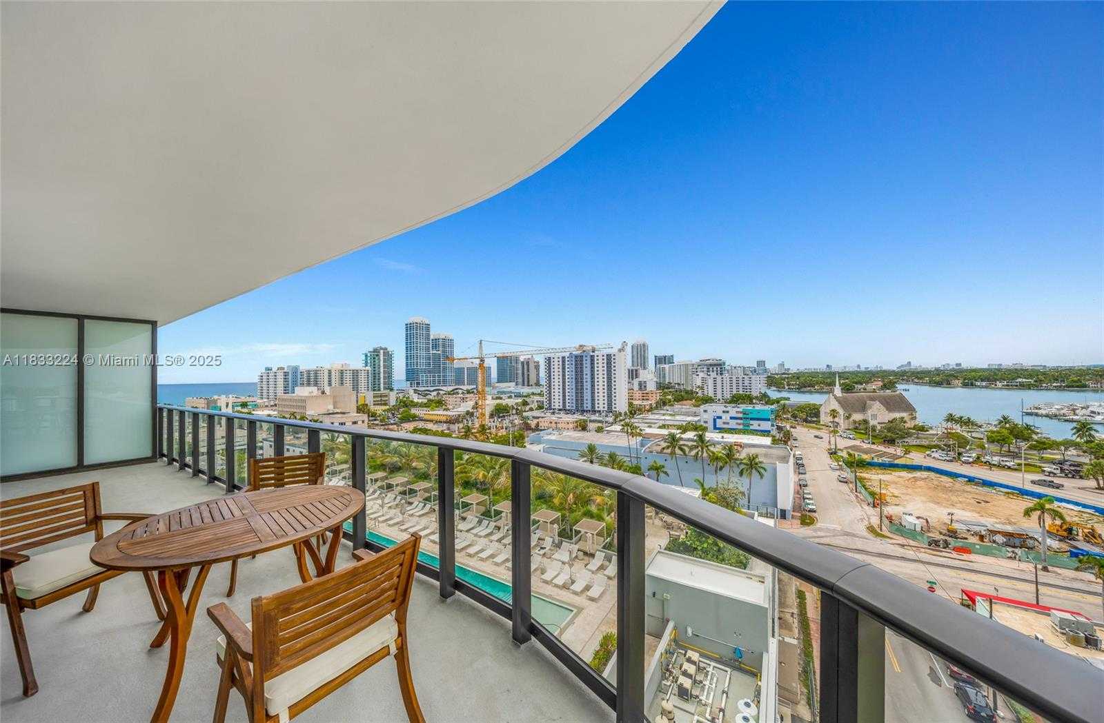Small Image of 580 72 #910, Miami Beach Number 44
