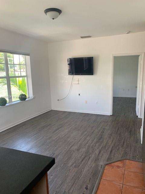 Small Image of 1244 PENNSYLVANIA AVE #306, Miami Beach Number 16