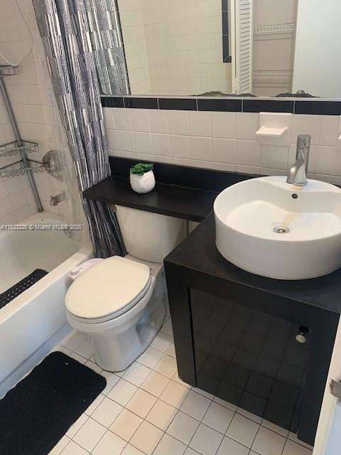 Small Image of 1244 PENNSYLVANIA AVE #306, Miami Beach Number 3