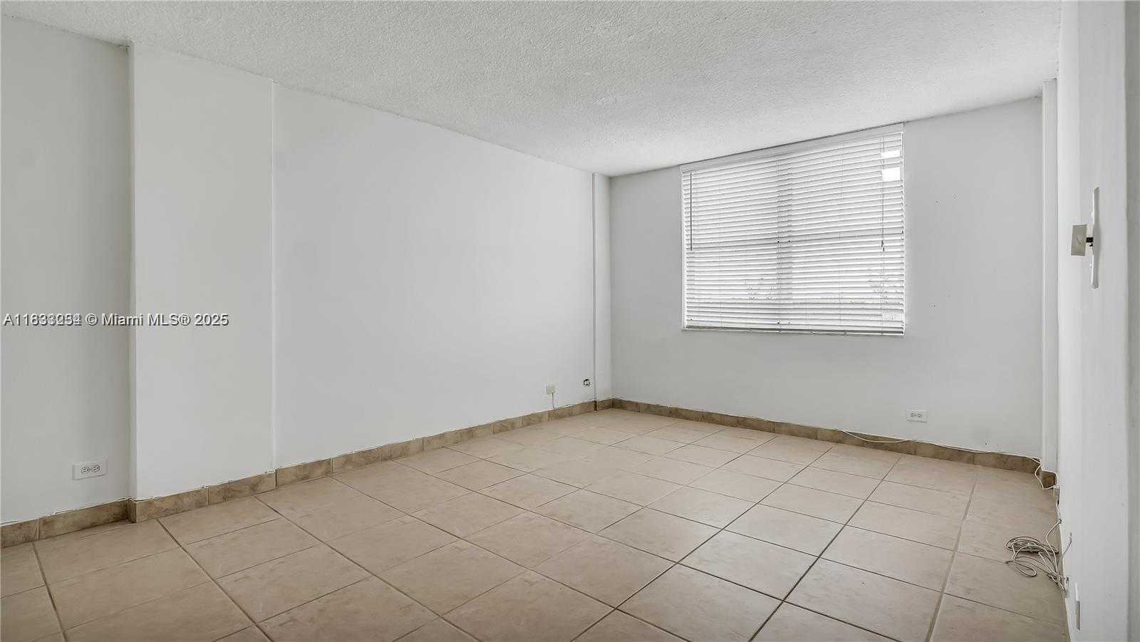 Small Image of 3660 NORTH EAST 166TH ST #603, North Miami Beach Number 5