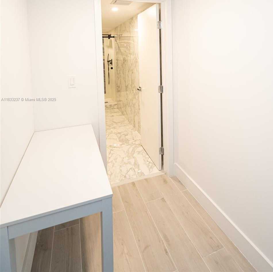 Small Image of 18081 BISCAYNE BLVD #503, Aventura Number 20