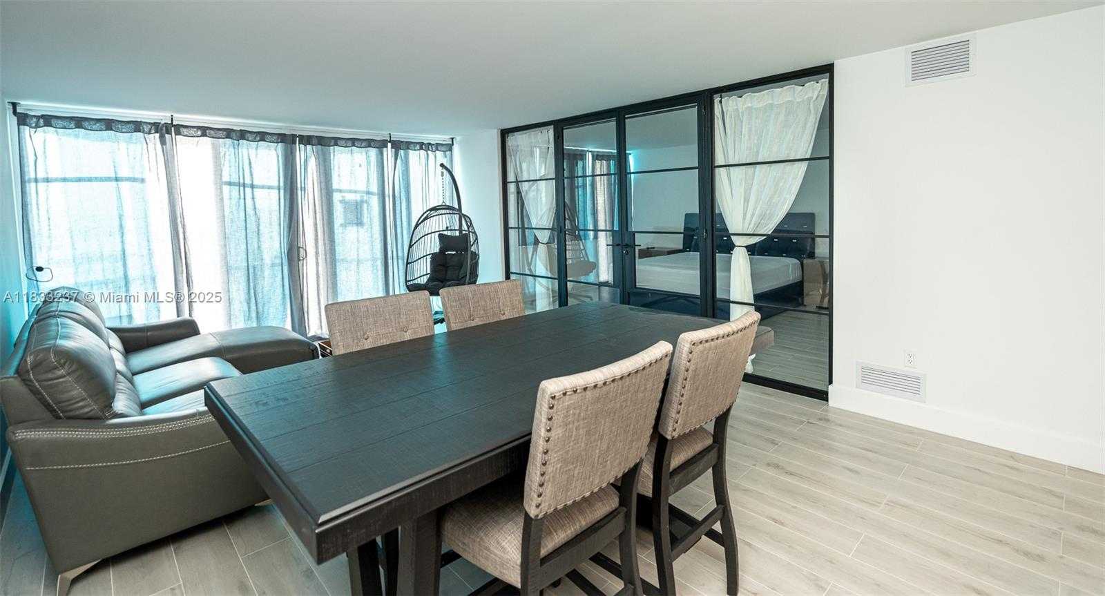 Small Image of 18081 BISCAYNE BLVD #503, Aventura Number 6