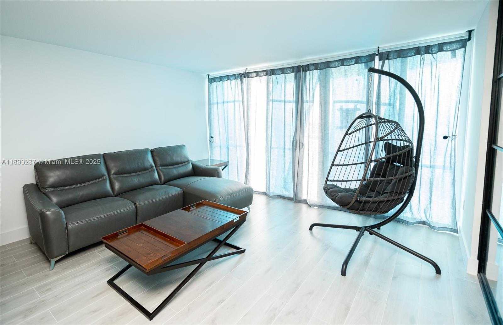 Small Image of 18081 BISCAYNE BLVD #503, Aventura Number 7