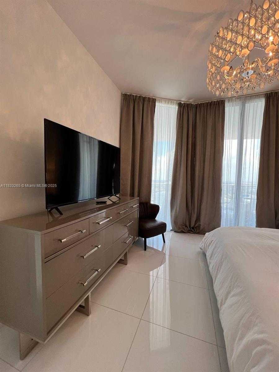Small Image of 851 NORTH EAST 1ST AVE #3510, Miami Number 20