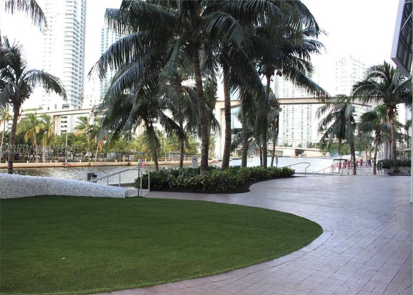 Small Image of 185 SOUTH WEST 7TH ST #3600, Miami Number 22