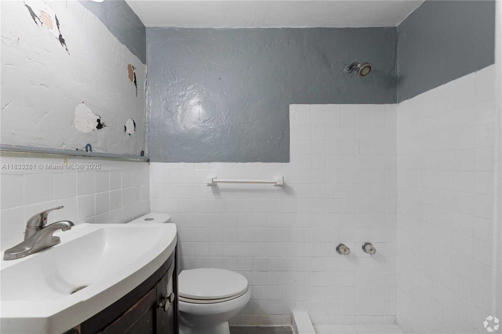 Small Image of 420 78TH ST #28, Miami Beach Number 5