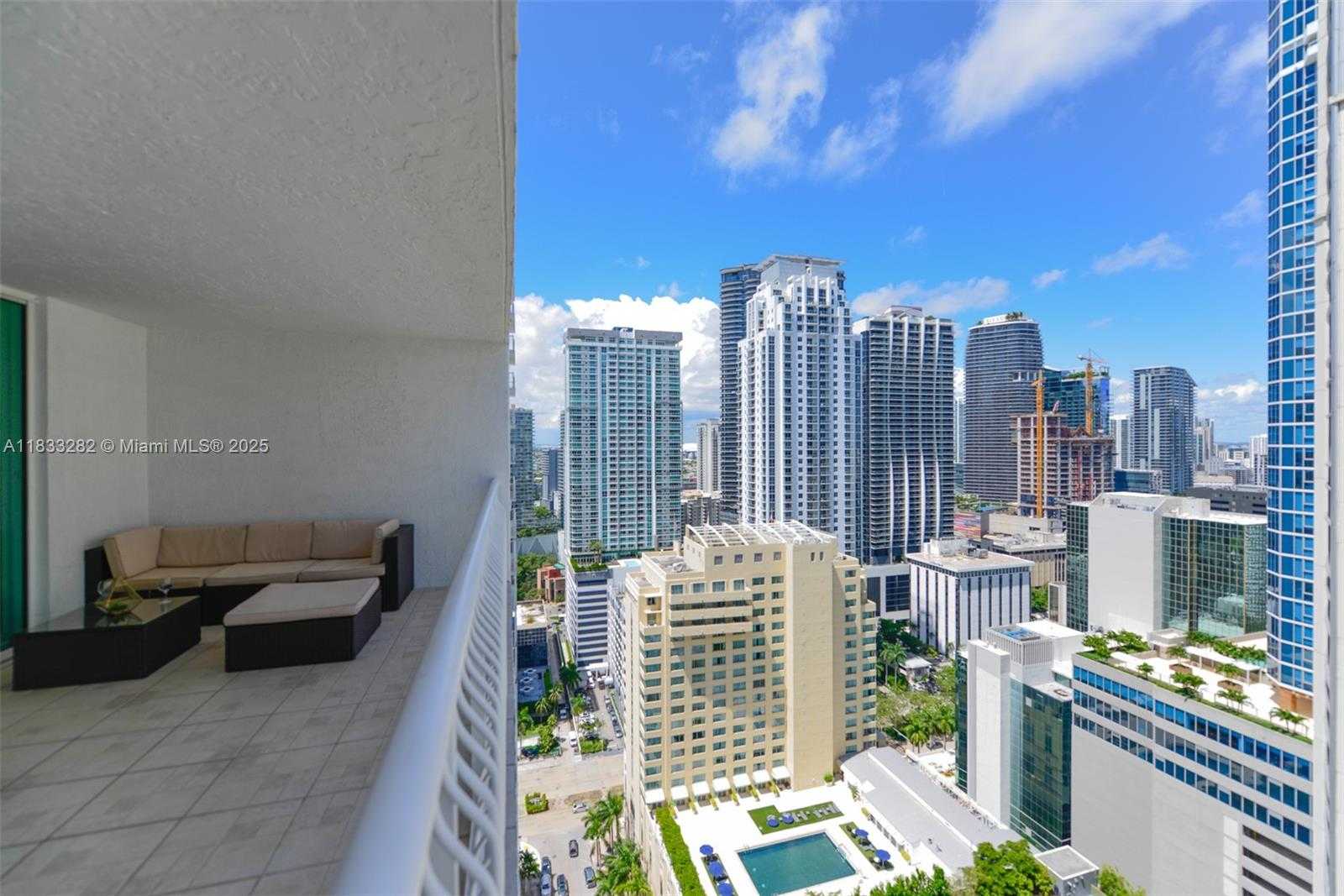 Small Image of 1200 BRICKELL BAY DR #3514, Miami Number 15
