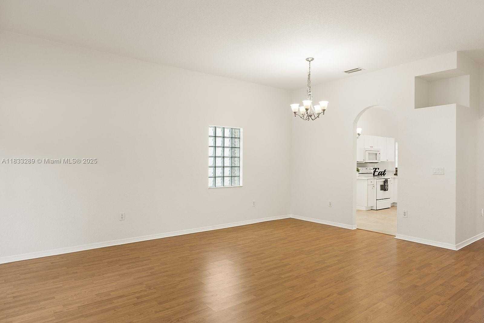 Small Image of 1941 NORTH WEST 171ST AVE #1941, Pembroke Pines Number 10