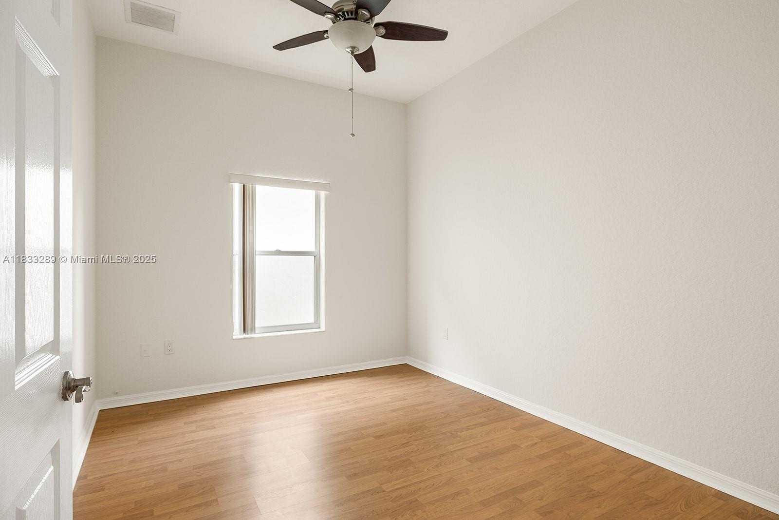 Small Image of 1941 NORTH WEST 171ST AVE #1941, Pembroke Pines Number 27