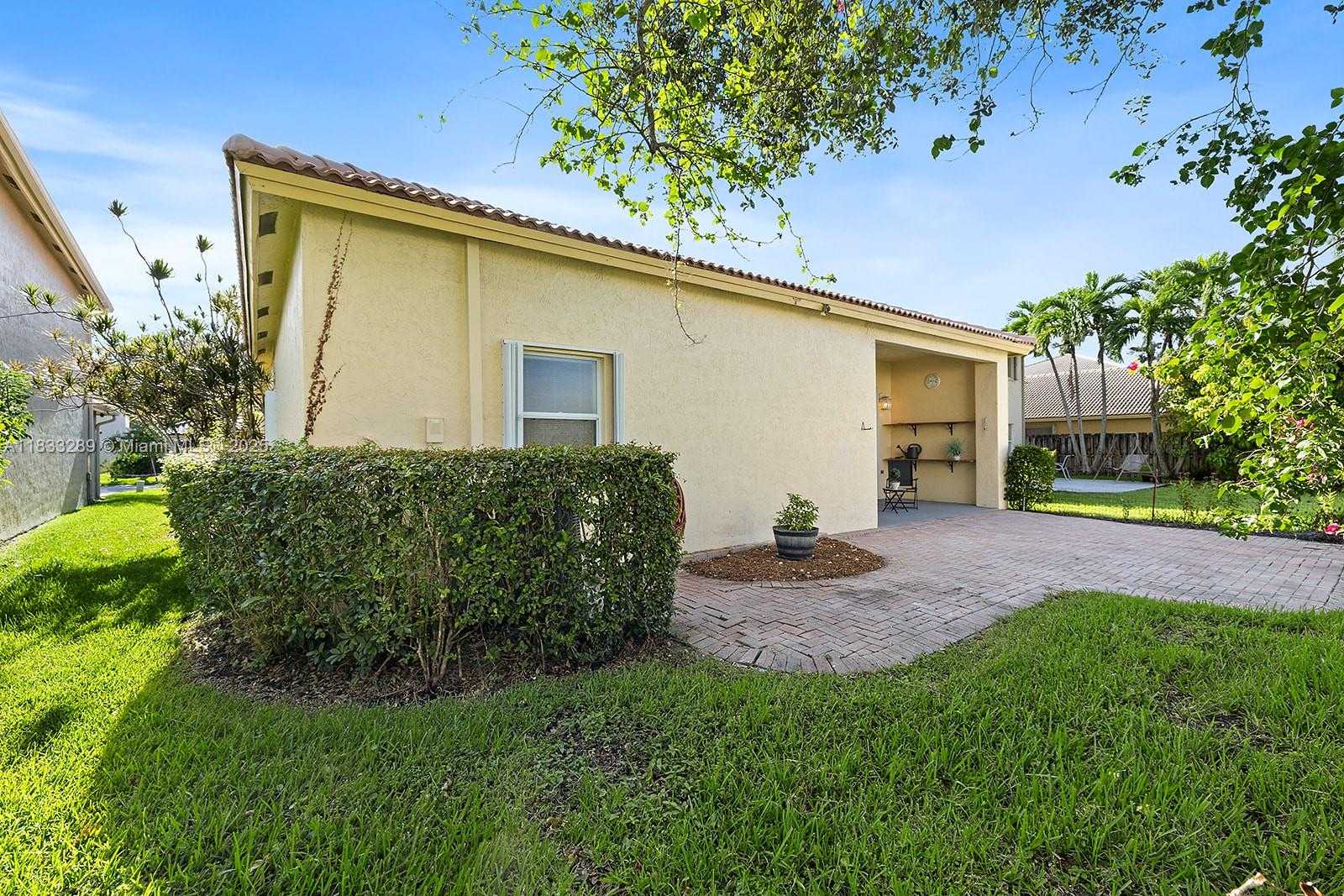 Small Image of 1941 NORTH WEST 171ST AVE #1941, Pembroke Pines Number 43