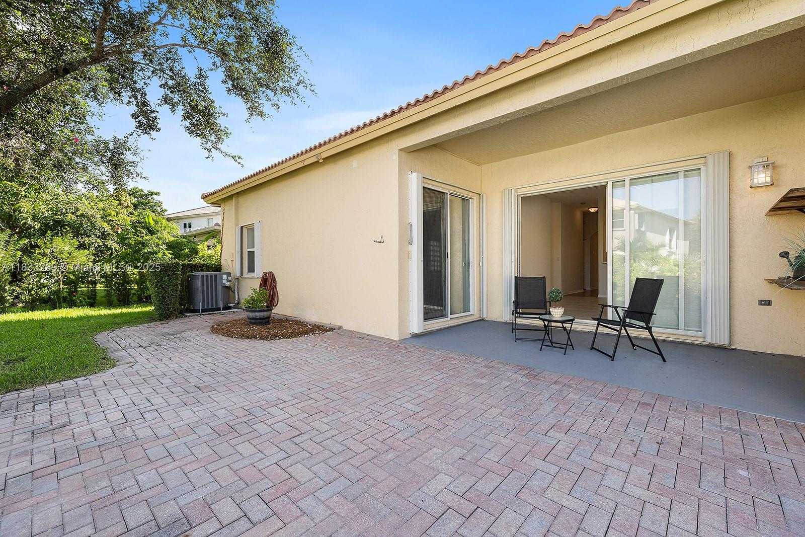 Small Image of 1941 NORTH WEST 171ST AVE #1941, Pembroke Pines Number 45