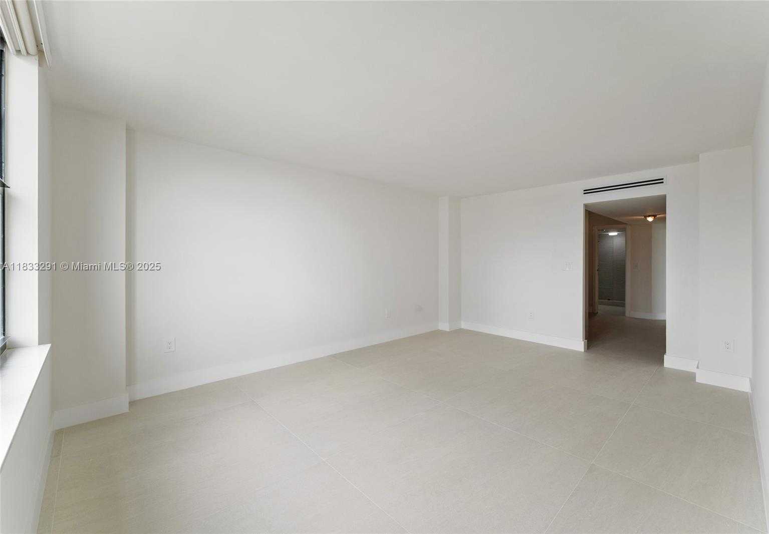 Small Image of 2333 BRICKELL AVE #2302, Miami Number 17