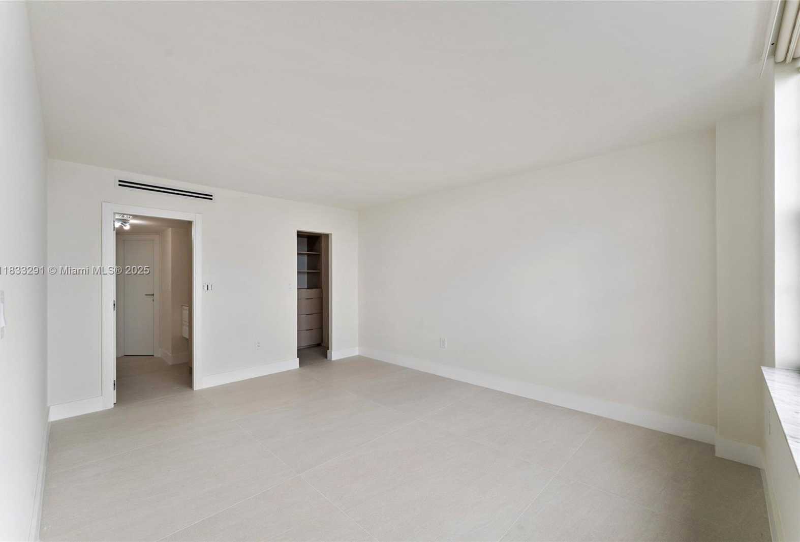 Small Image of 2333 BRICKELL AVE #2302, Miami Number 22