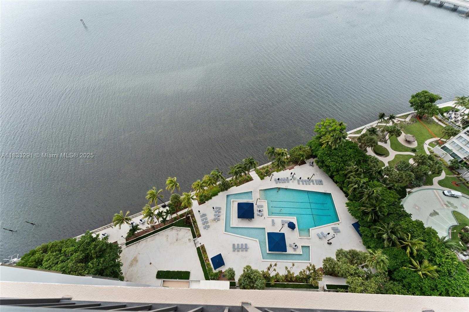 Small Image of 2333 BRICKELL AVE #2302, Miami Number 6