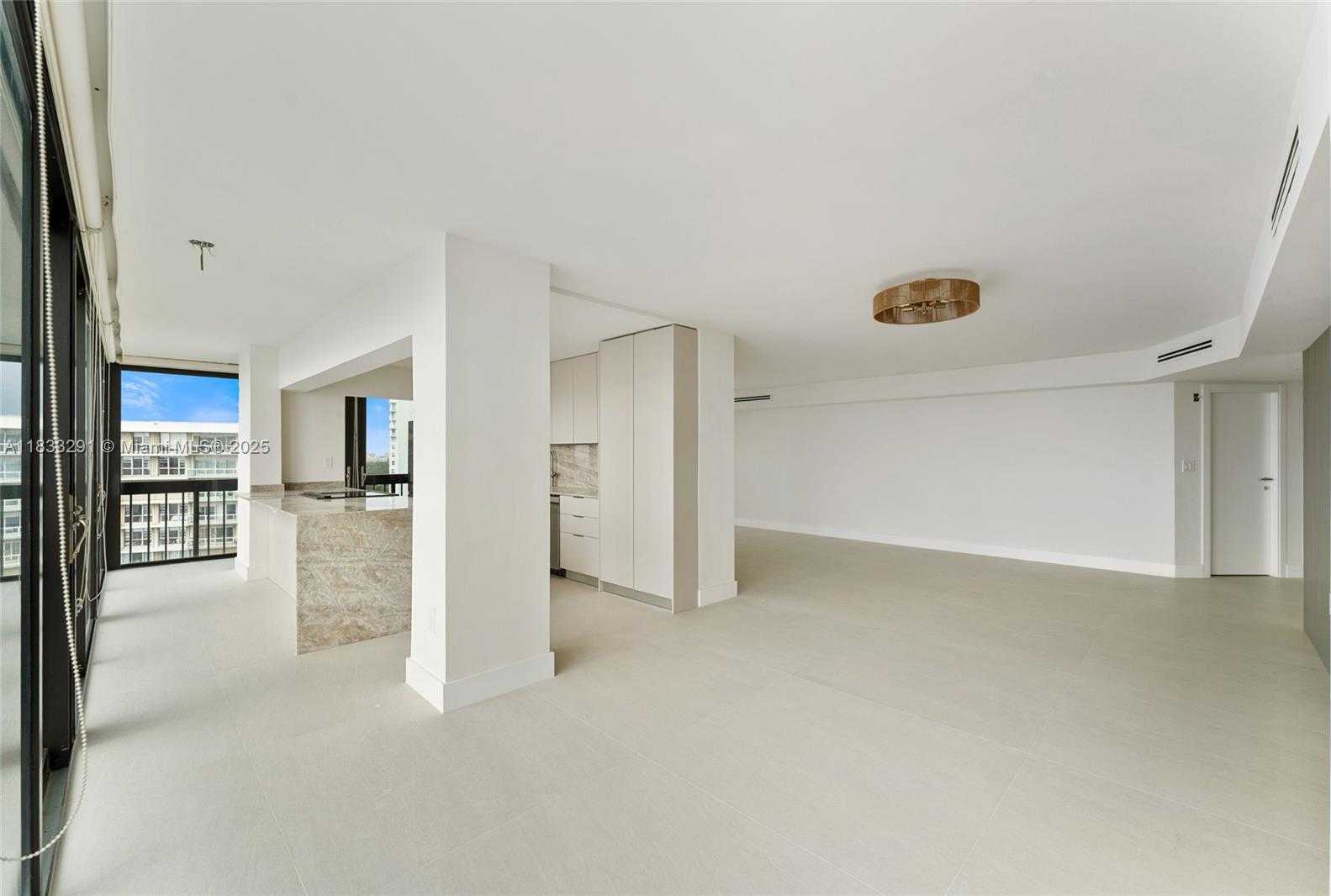 Small Image of 2333 BRICKELL AVE #2302, Miami Number 7