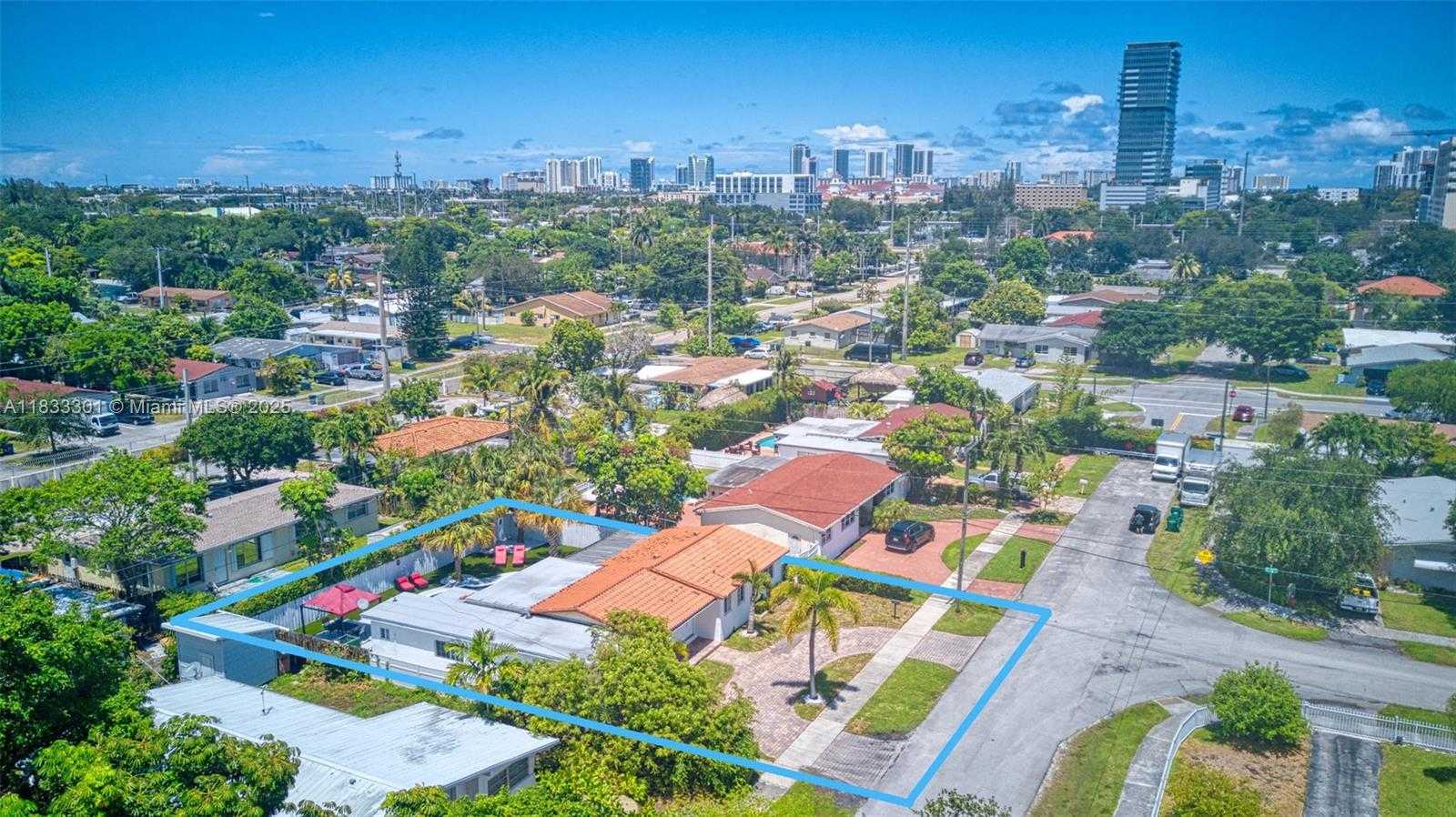 Small Image of Miami Number 3