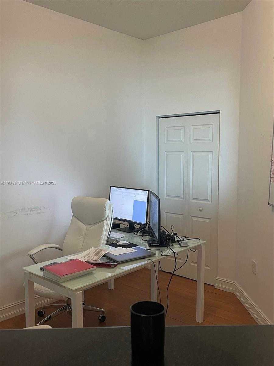 Small Image of 140 SOUTH DIXIE HWY #1016, Hollywood Number 7