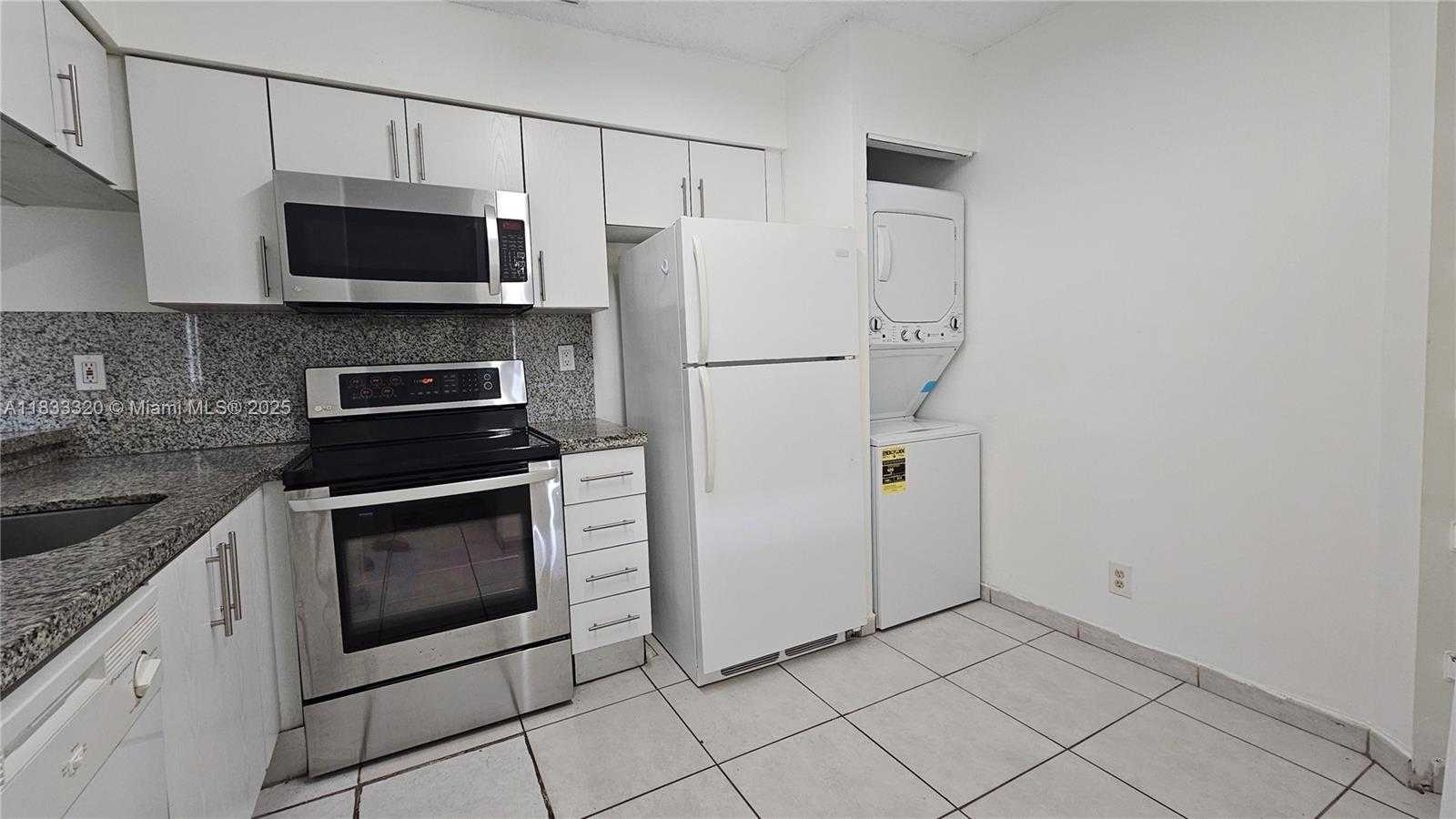 Small Image of 9277 SOUTH WEST 138TH PL #9277, Miami Number 14