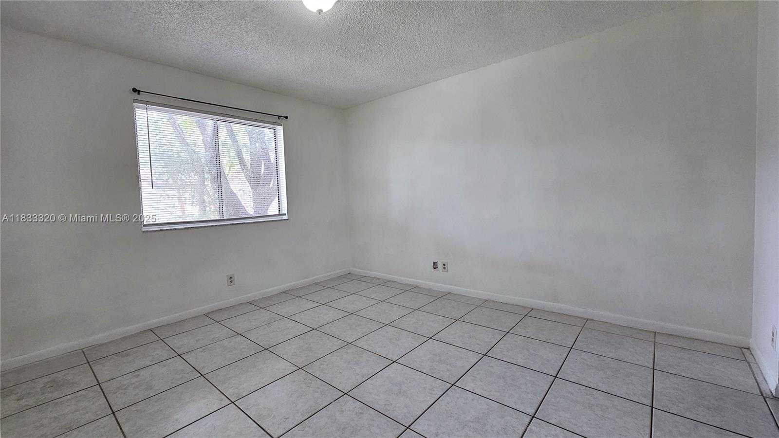 Small Image of 9277 SOUTH WEST 138TH PL #9277, Miami Number 16