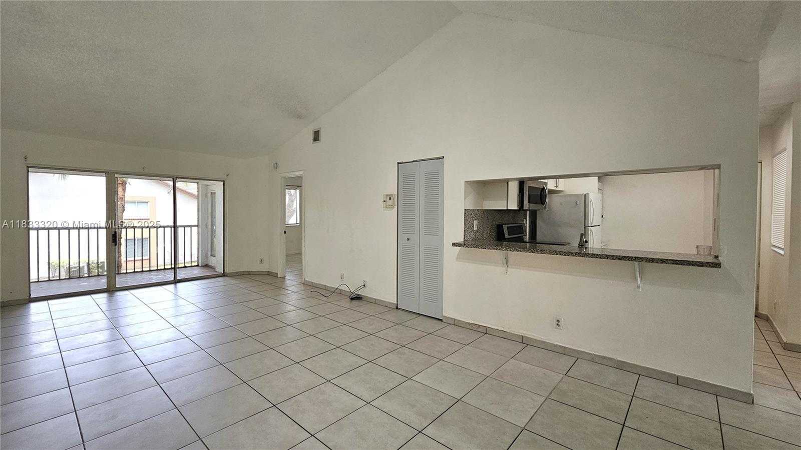 Small Image of 9277 SOUTH WEST 138TH PL #9277, Miami Number 5