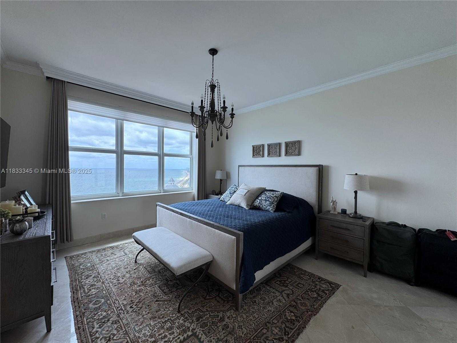 Small Image of Fort Lauderdale Number 12